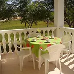 Marko Apartment Vrsi