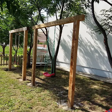 Apartment Marko Vrsi