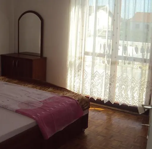 Marko Apartment Vrsi