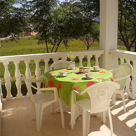 Marko Apartment Vrsi