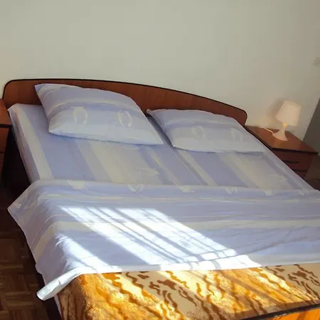 Marko Apartman Vrsi